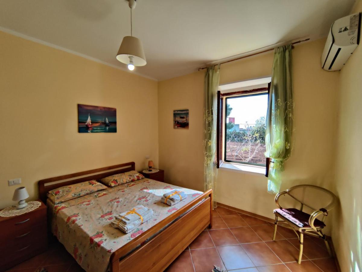 Villa Casa Spezzara à Santa Domenica  Extérieur photo