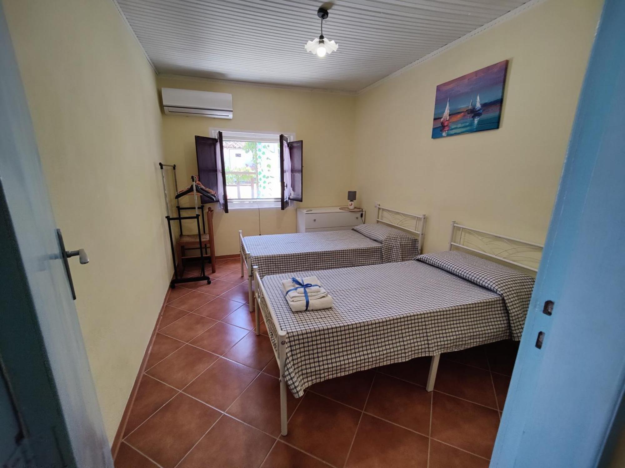Villa Casa Spezzara à Santa Domenica  Extérieur photo